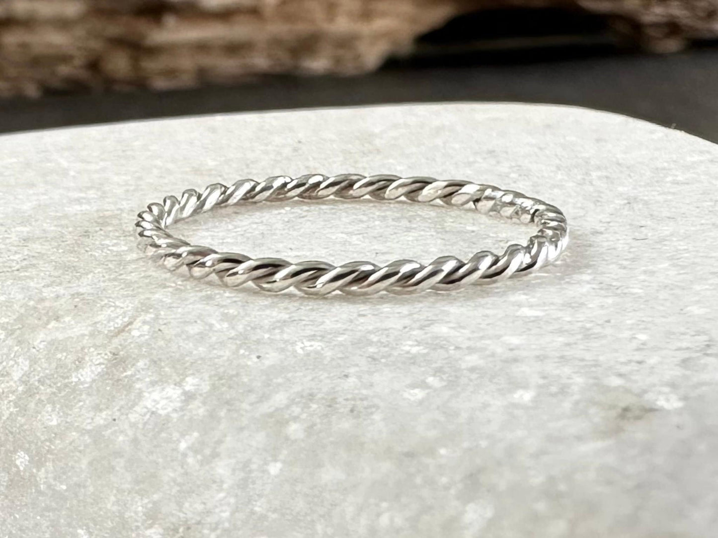 925 Sterling Silver Twisted  Ring Band, Handmade Minimalist Ring Band, 1.5mm Stacking Ring, Skinny Thumb Ring