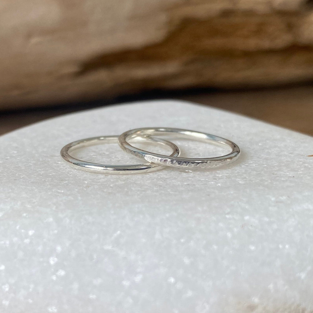 Simple Stacking Ring Set, 925 Sterling Silver 1.8mm Ring, Minimalist Ring Set, Hammered Ring, Shiny Ring, Handmade Ring Band