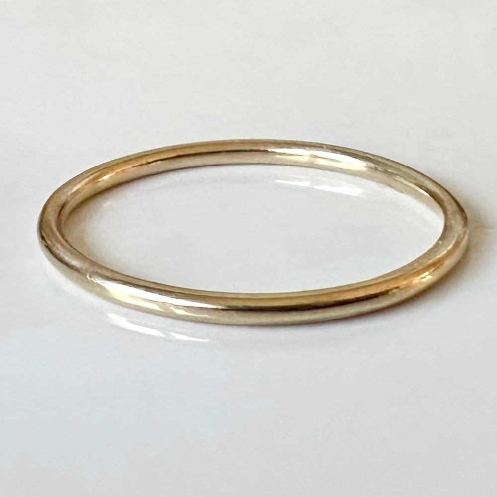 
                  
                    Solid 9ct Gold and 925 Sterling Silver Ring Set, Hallmarked 1.2mm, 1.5mm, 1.8mm Gold and Silver Plain Ring Band Set of Two
                  
                