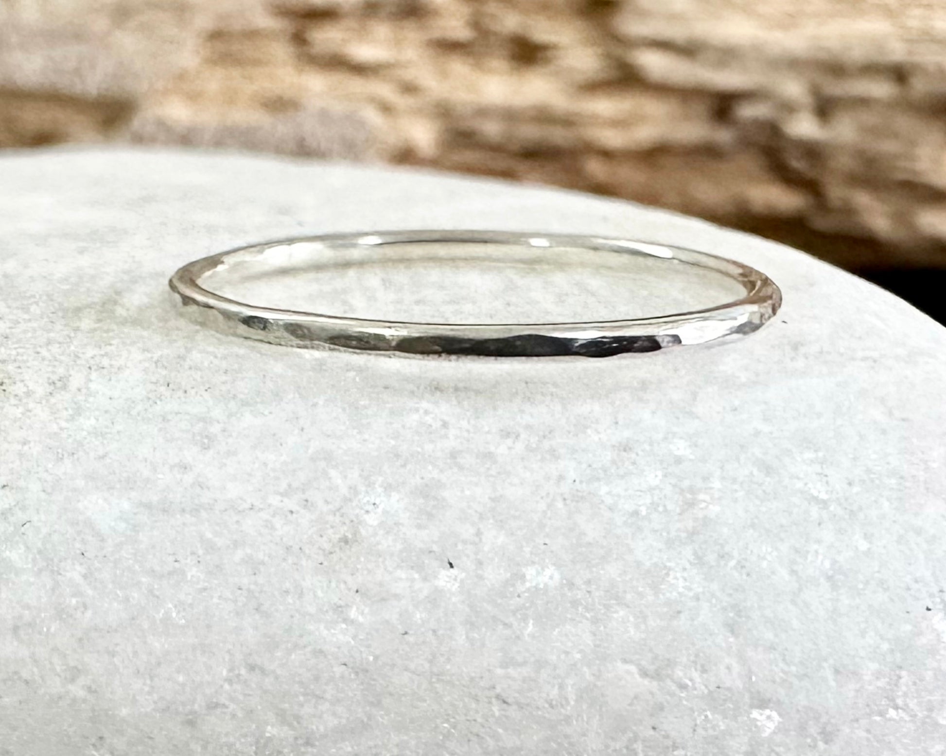 925 Sterling Silver Faceted Ring, 1.2mm, 1.5mm, 1.8mm, Hammered Pattern Minimalist Ring Band, Handmade Stacking Ring, Skinny Thumb Ring